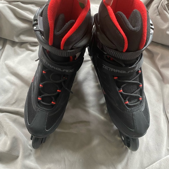 LIKE NEW Rollerblade Black and Red Skates - Picture 1 of 8